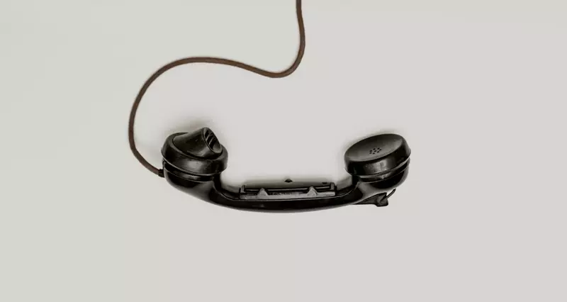 Telefonhörer. Foto: unsplash | Alexander Andrews